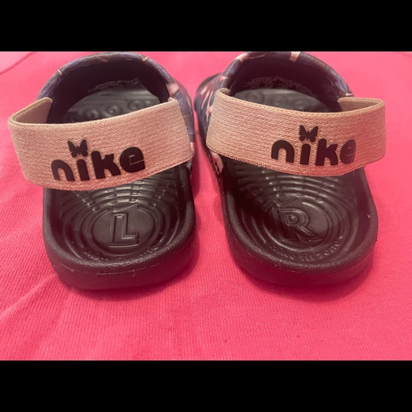 ‼️SHIPS FREE‼️Nike Kawa Slides Butterfly Size 5C - Picture 2 of 8